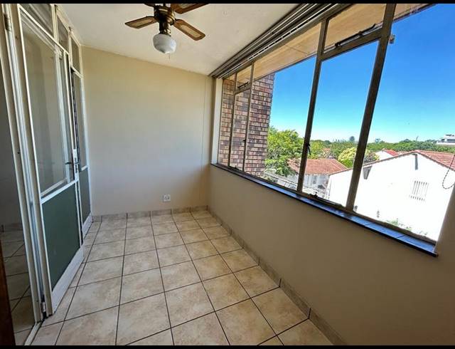 2 BEDROOM APARTMENT FOR SALE IN SUNNYSIDE